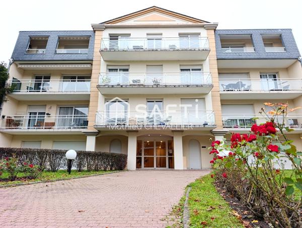 APPARTEMENT T2 RÉNOVÉ AVEC TERRASSE PRIVATIVE