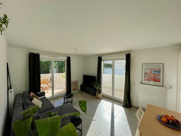 Chateau gombert (13013) Magnifique T3 avec grande terrasse de 32m²