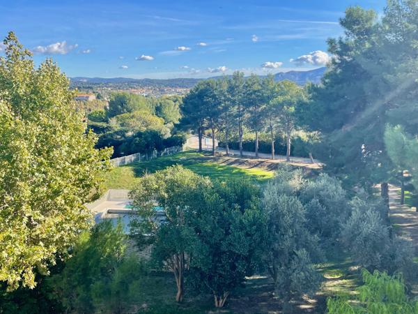 Chateau gombert (13013) Magnifique T3 avec grande terrasse de 32m²