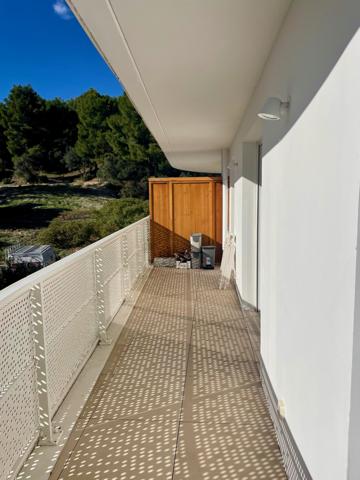 Chateau gombert (13013) Magnifique T3 avec grande terrasse de 32m²