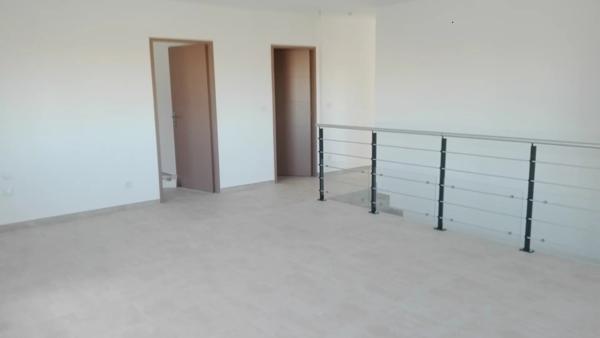 Vente                                                      Villa
                        
                     12 pièces                      273 m2                     à Villeneuve-de-la-Raho