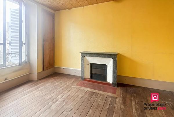 Immeuble Avallon 110 m2