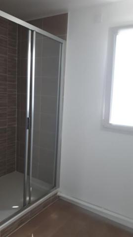 THEIX – Appartement T3 avec 2 parkings