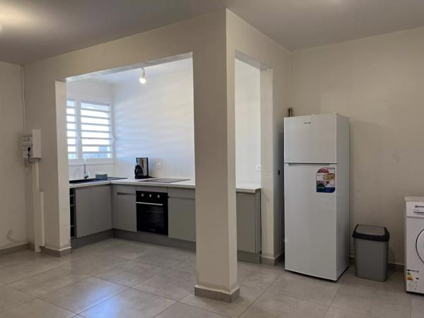 Immobilier Le Gosier (97190) – Appartement villa 61m2 – 1 100 €
