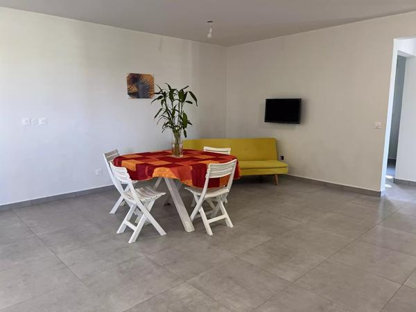 Immobilier Le Gosier (97190) – Appartement villa 61m2 – 1 100 €