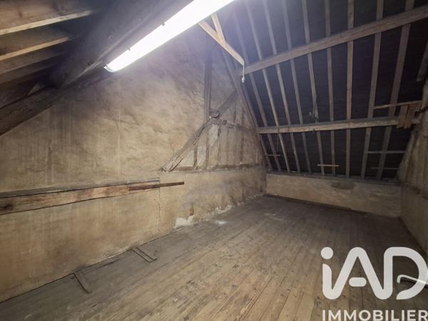 Immeuble à vendre 104 m² Breteuil