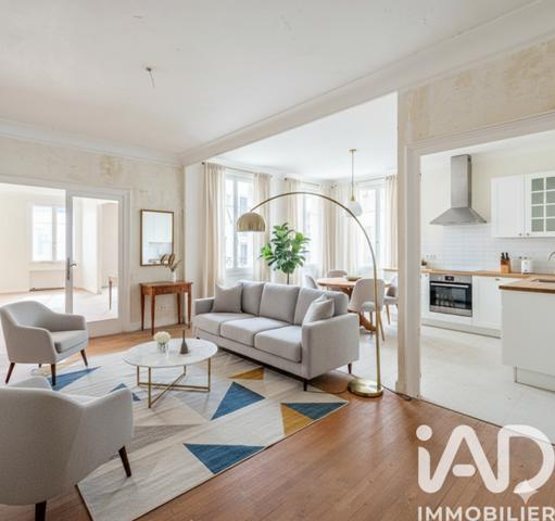 Immeuble à vendre 330 m² Thouars