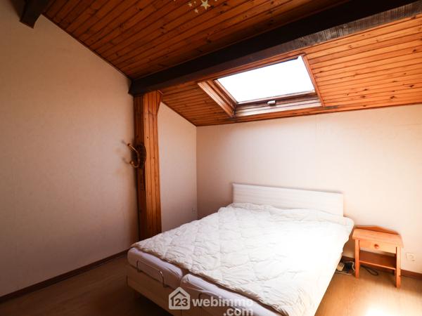 Maison 103 m² à Marseille 13008