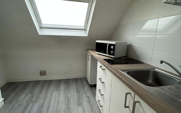 Appartement à louer    1 pièce • 29,78 m2 Joué-lès-Tours