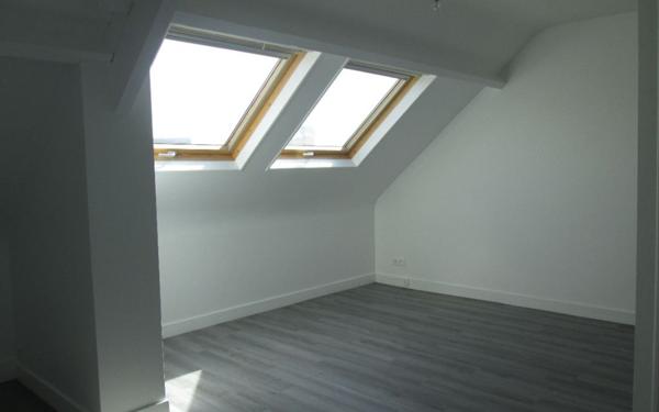 Appartement à louer    1 pièce • 29,78 m2 Joué-lès-Tours