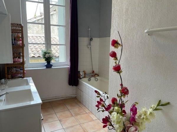 Appartement à NARBONNE, 11100 - 4 pièces 86m²