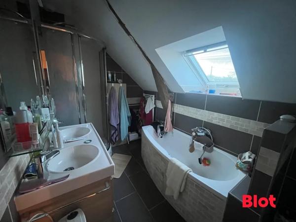 Maison 4 pièce(s)