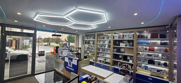 SAINT MARD -  boutique High-tech - fonds de commerce matériel infomatique