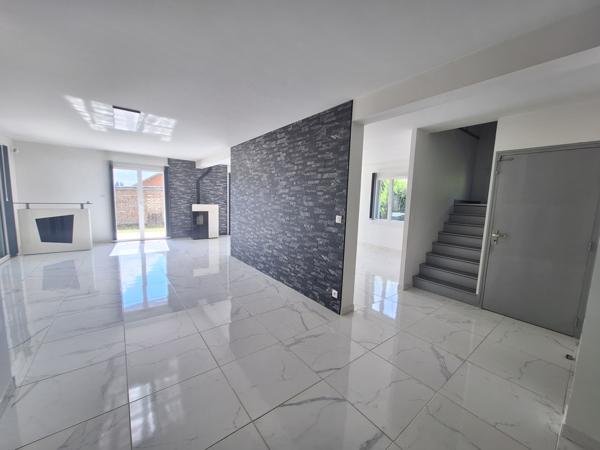 Beauvais (60000) ** LA DOMINANTE **