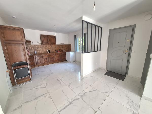 Beauvais (60000) ** LA DOMINANTE **