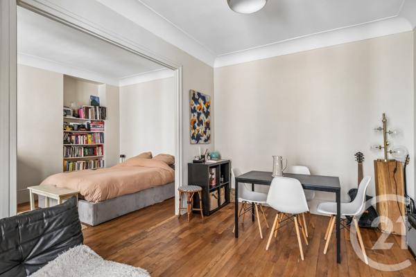 Appartement F2 à vendre  2 pièces - 40 m 2   PARIS  - 75019