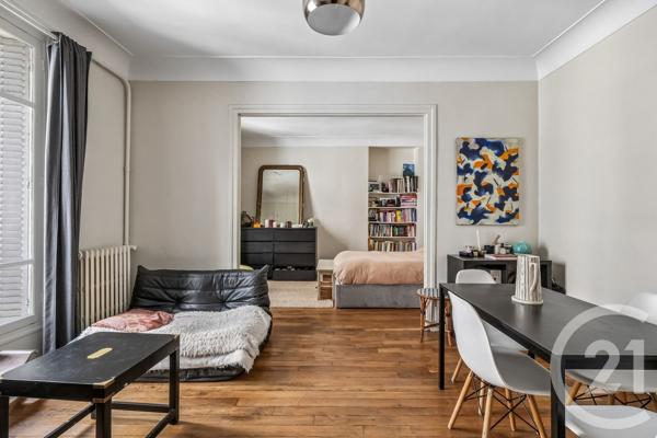 Appartement F2 à vendre  2 pièces - 40 m 2   PARIS  - 75019