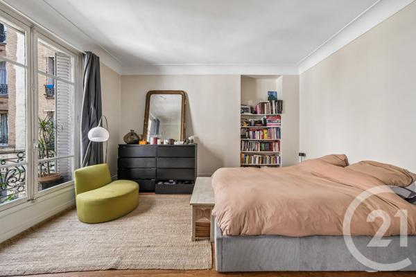 Appartement F2 à vendre  2 pièces - 40 m 2   PARIS  - 75019