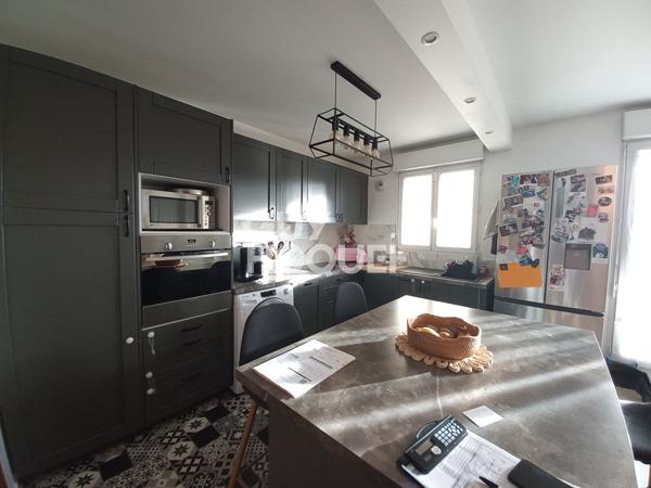 Appartement Chelles 3 pièce(s) 69.83 m2