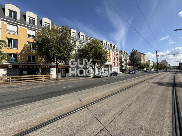 APPARTEMENT À VENDRE DE 4 PIÈCES DE 73,30 M²