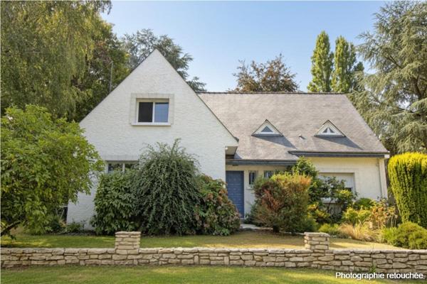 Maison au Parc de la Haye à Avrillé, 8 pièce(s) sur 190 m2 habitables