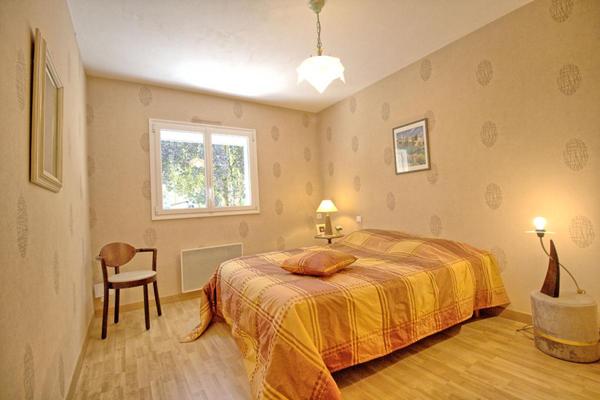 Maison au Parc de la Haye à Avrillé, 8 pièce(s) sur 190 m2 habitables