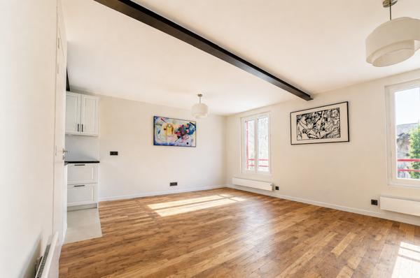 Clamart (92140) Duplex avec jardin privatif – esprit maison – rénovation haut de gamme – Clamart