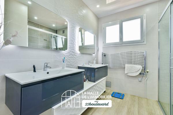 Maison
         6 pièces
        - 127 m² Exclusivité 199 900 € *