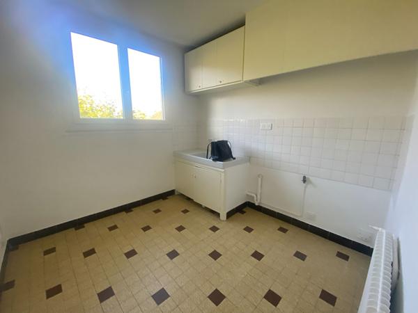 À vendre : Appartement 3 pièces avec cave à Sisteron