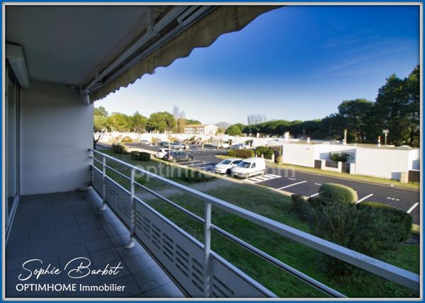 LA TESTE DE BUCH limite ARCACHON - appartement T3/T4 en résidence avec parking - A rafraîchir