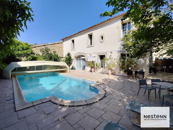 Lansargues , Batisse de 283 m² avec piscine et jardin sans vis a vis.