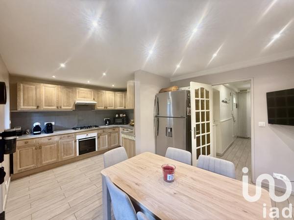 Maison à vendre 5 pièces 103 m² Savigny-le-Temple