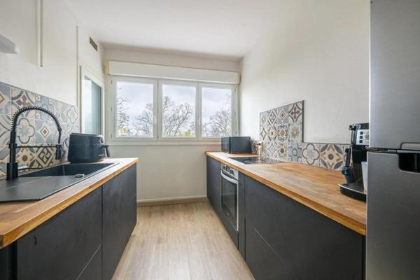 78410 AUBERGENVILLE, Appartement 4 pièce(s) 69 m2, 2 chambres