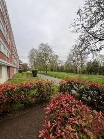 78410 AUBERGENVILLE, Appartement 4 pièce(s) 69 m2, 2 chambres