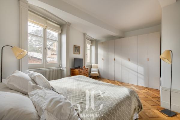 APPARTEMENT PRESTIGE AVEC JARDIN