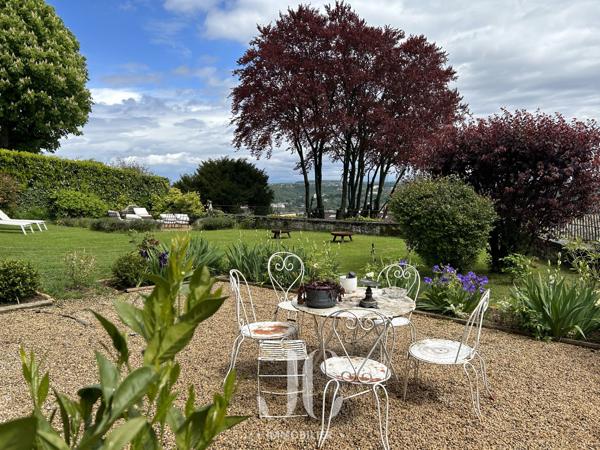 APPARTEMENT PRESTIGE AVEC JARDIN