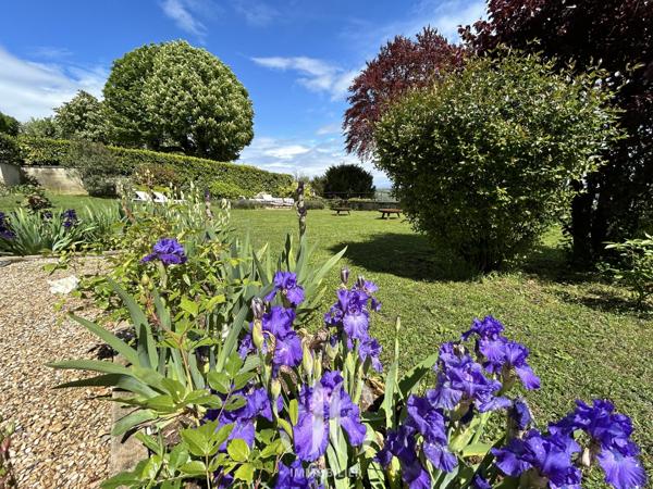 APPARTEMENT PRESTIGE AVEC JARDIN