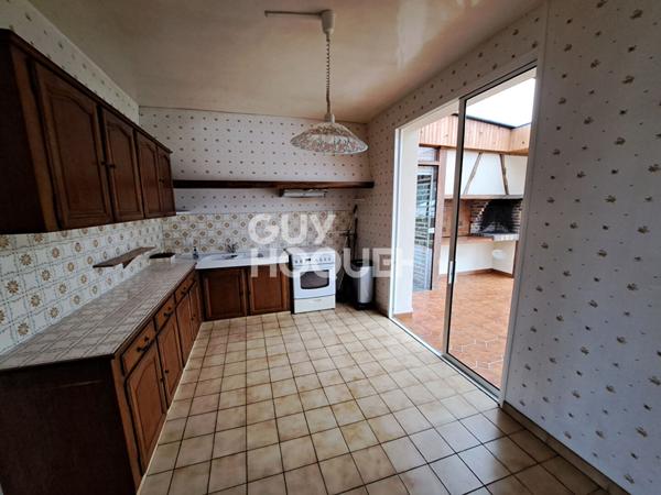 Maison VIRE 8 pièce(s) 140 m2