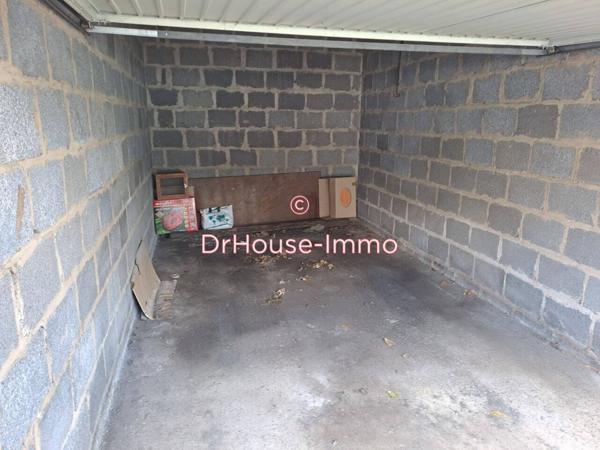 Parking / Box à vendre de 18 m²