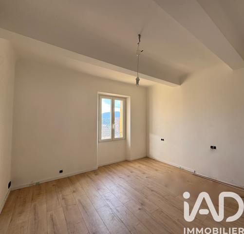 Appartement à vendre 3 pièces 125 m² Cogolin