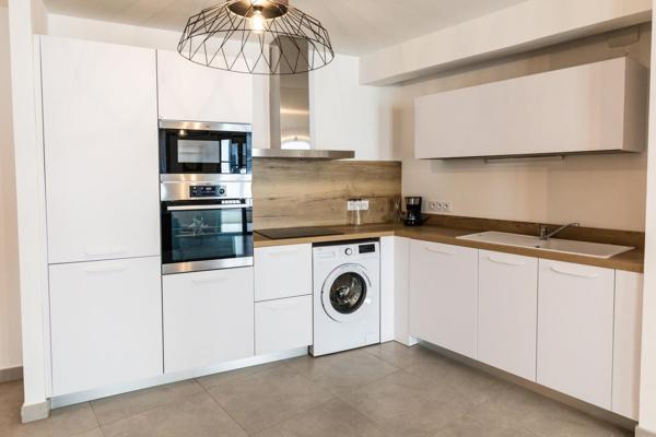 Appartement à BONIFACIO, 20169 - 3 pièces 83m²