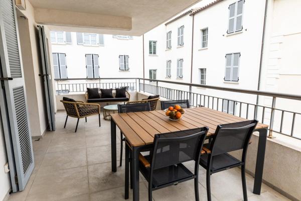 Appartement à BONIFACIO, 20169 - 3 pièces 83m²