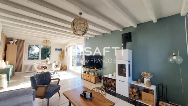 Maison plain pied + trois appartements