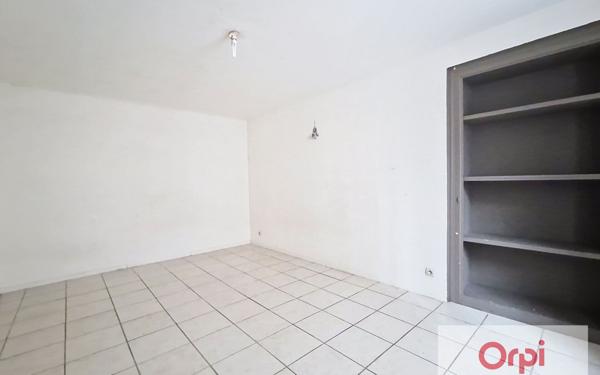 Appartement à louer    3 pièces • 82,34 m2 Montluçon