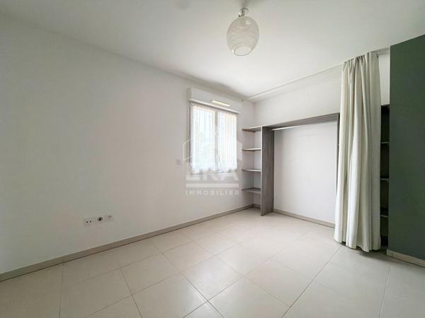 A VENDRE EXCLUSIVITE 84120 PERTUIS MAISON TYPE 4 PIECES DE 81 M² AVEC JARDIN GARAGE ET STATIONNEMENT