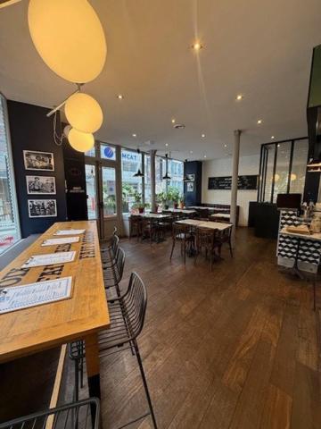 LEVALLOIS-PERRET – RESTAURANT À VENDRE – EMPLACEMENT STRATÉGIQUE