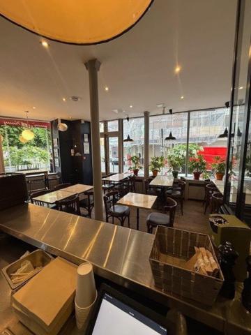 LEVALLOIS-PERRET – RESTAURANT À VENDRE – EMPLACEMENT STRATÉGIQUE