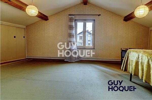 MAISON DE 111,20 m²  SUR PARCELLE DE 806 m² - VILLEURBANNE CUSSET