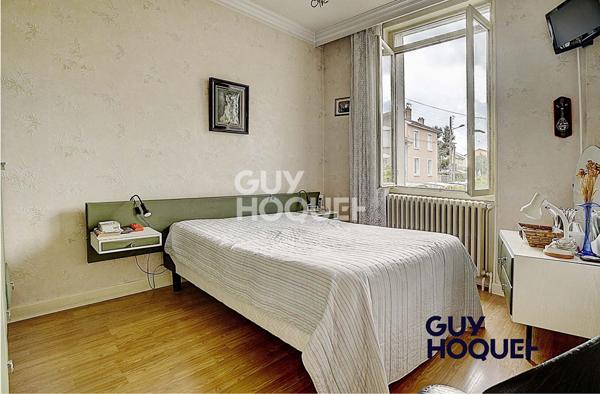 MAISON DE 111,20 m² SUR PARCELLE DE 806 m² - VILLEURBANNE CUSSET