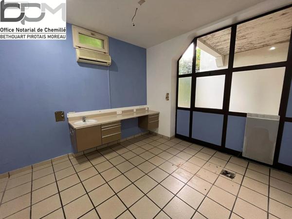 Achat - Fonds et/ou murs commerciaux | Bureaux Chemillé-en-Anjou 49120 172 m 2